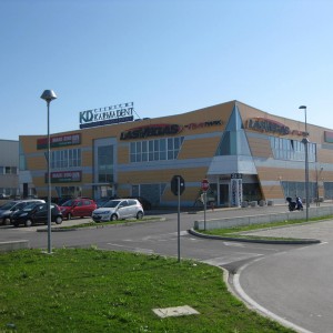 COMPLESSO COMMERCIALE DIREZIONALE PIANDIPAN EDILGAMMA